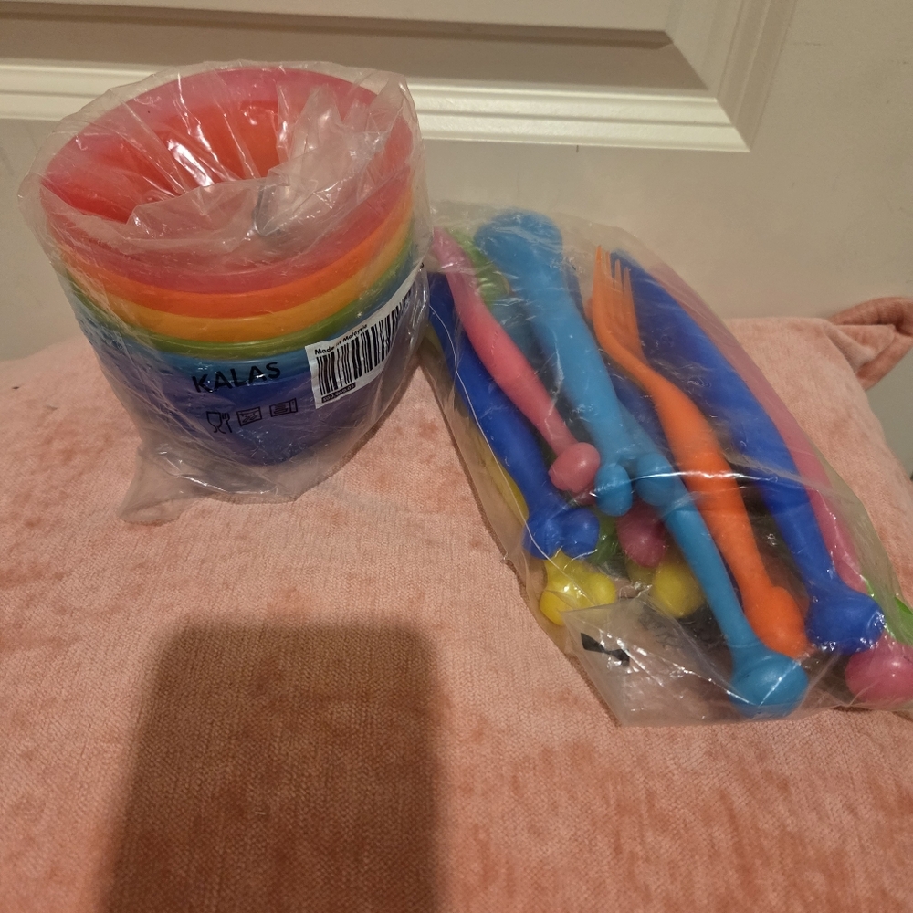 IKEA KALAS Rainbow Plastic Cups and Cutlery Set